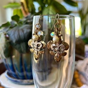 Fleur de lis dangle earrings